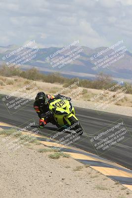 media/May-05-2025-Moto Forza (Mon) [[3c1838c5e5]]/2-B Group/Session 2 (Turn 7 Inside)/